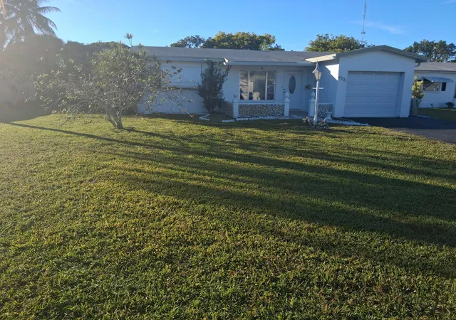 Photo 1 of Single family home for sale at 4221 Nw 51st Avenue Ne, Lauderdale Lakes, FL 33319 | MLS# R11152779 | Listing updated on 2026-09-23