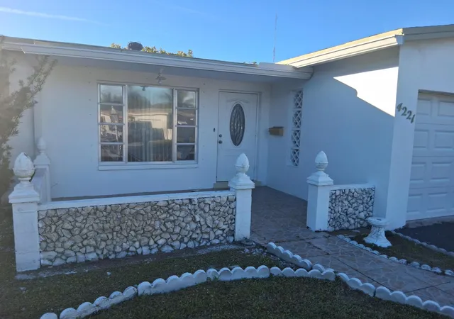 Photo 3 of Single family home for sale at 4221 Nw 51st Avenue Ne, Lauderdale Lakes, FL 33319 | MLS# R11152779 | Listing updated on 2026-09-23