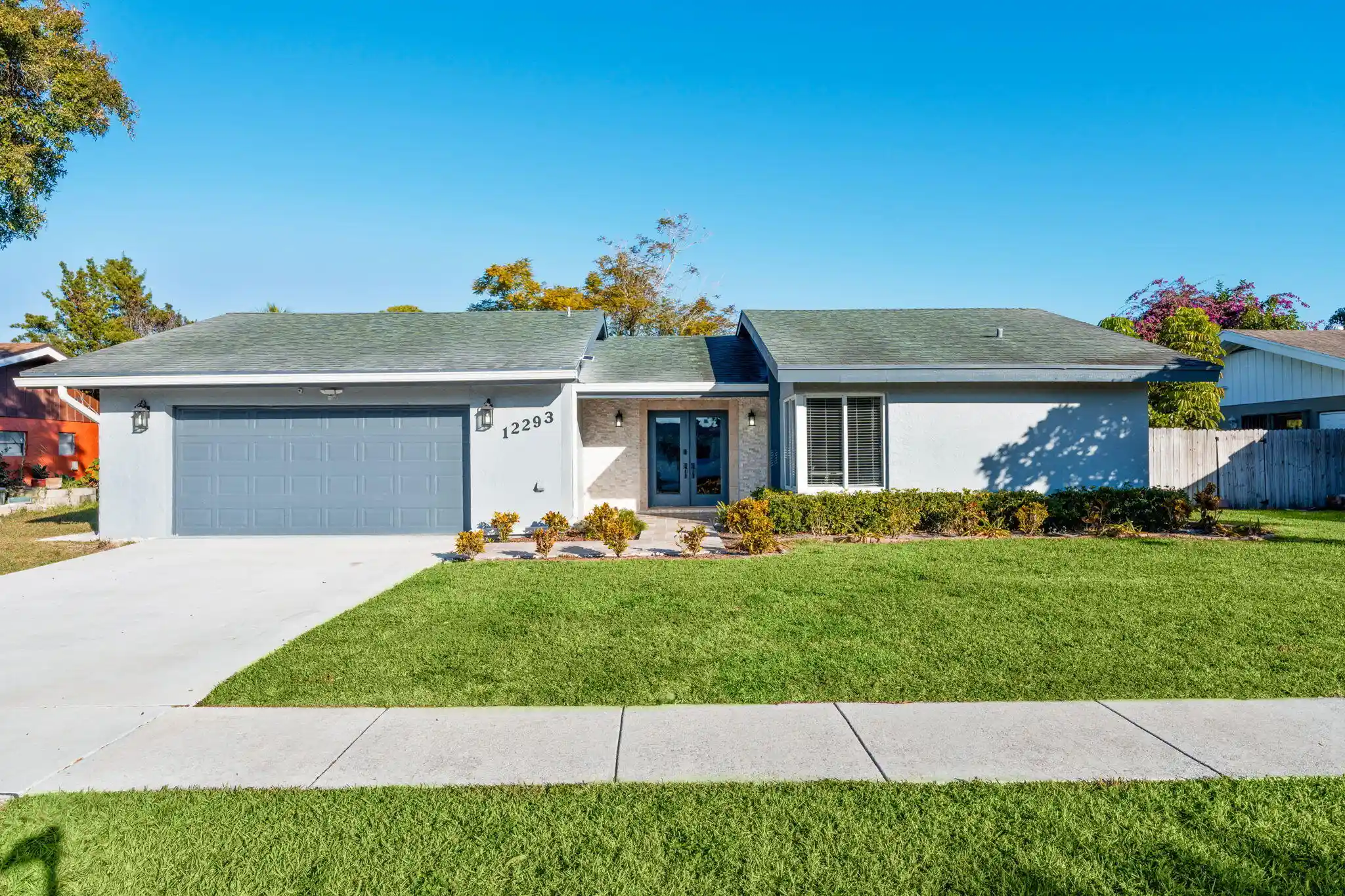 Single family home for sale at 12293 Old Country Rd S, Wellington, FL 33414 | MLS# R11152791