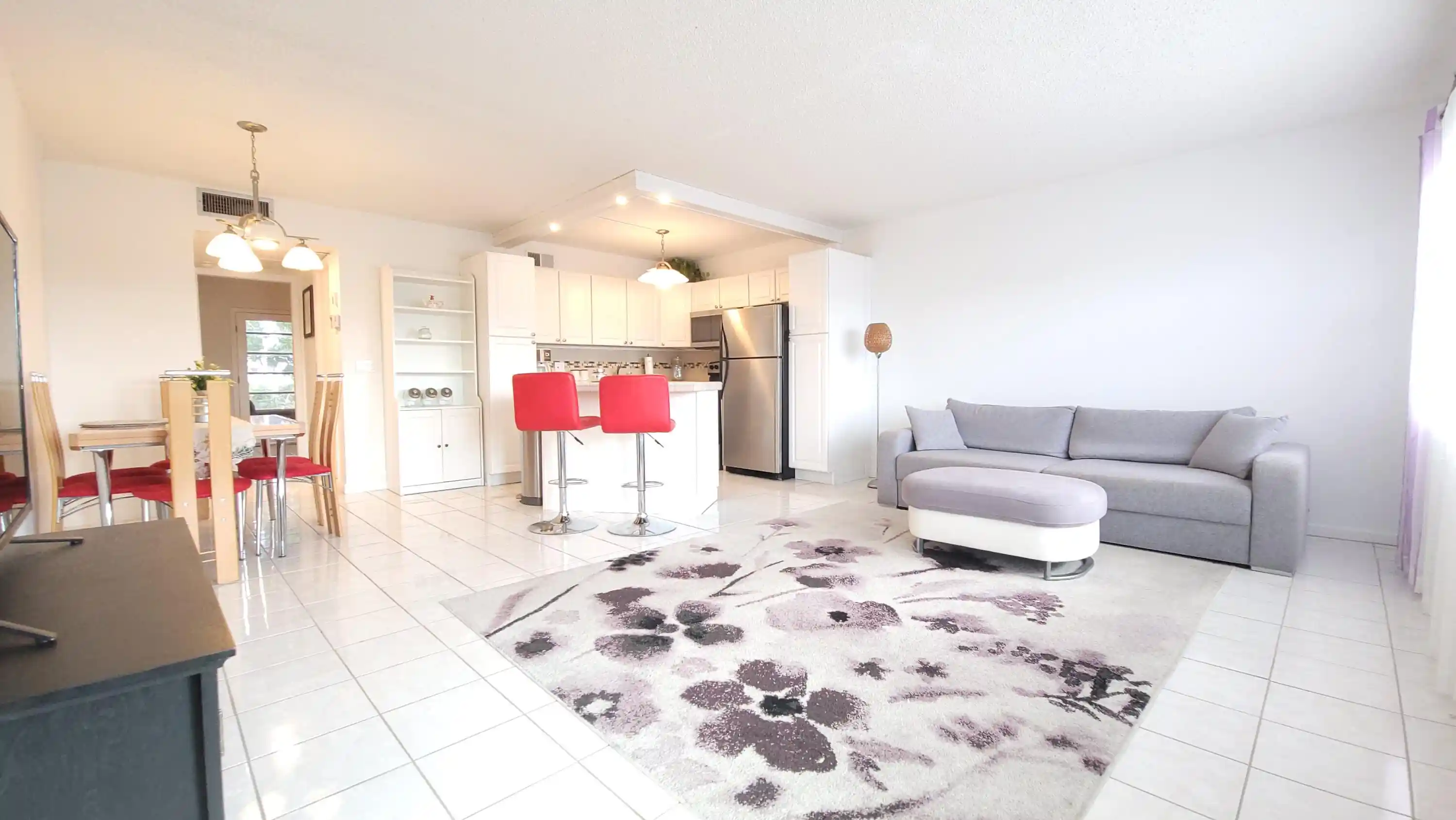 Photo 1 of Condo for sale at 405 Southampton A, West Palm Beach, FL 33417 | MLS# R11152911 | Listing updated on 2026-09-23