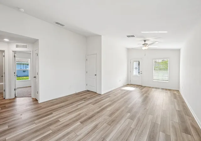 Photo 26 of Single family home for sale at 5606 Seagrape Dr, Fort Pierce, FL 34982 | MLS# F10544609 | Listing updated on 2026-10-01