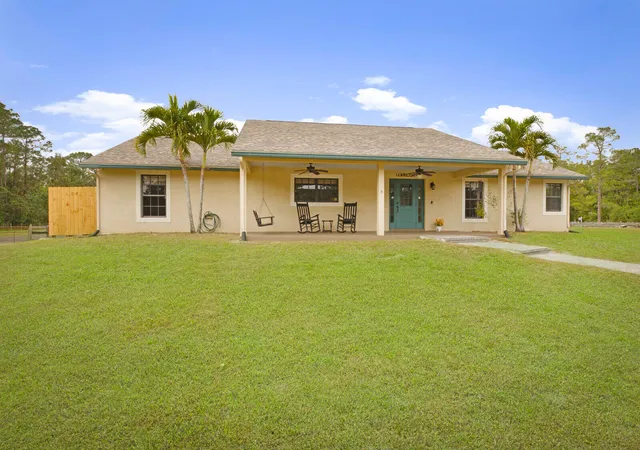2nd image of 18080 W Sycamore Dr, Loxahatchee, FL 33470 | MLS# R11153092