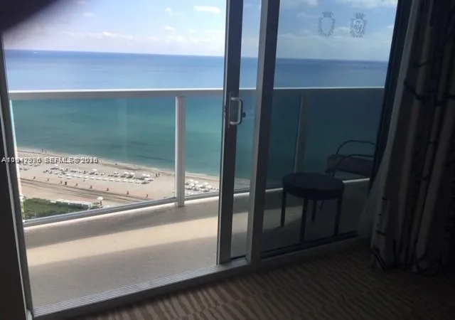 5th image of 18001 Collins Ave #1507, Sunny Isles Beach, FL 33160 | MLS# A11942996
