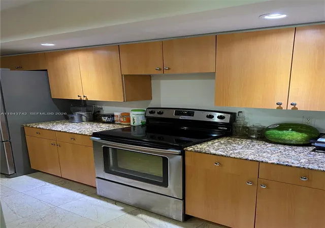 3rd image of 6917 Collins Ave #426, Miami Beach, FL 33141 | MLS# A11943742