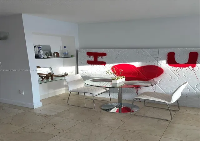 5th image of 6917 Collins Ave #426, Miami Beach, FL 33141 | MLS# A11943742
