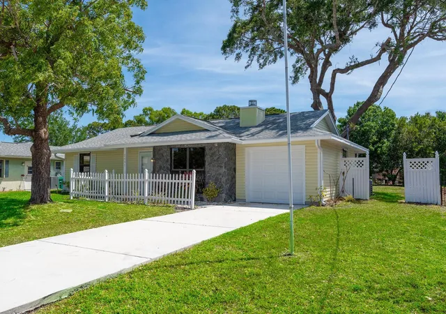 Homes for sale in Port St Lucie, FL | 2441 Se Avalon Rd, Port St Lucie, FL 34952 | MLS# R11153764