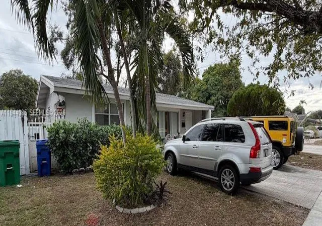 Homes for sale in Miramar, FL | 7570 Miramar Pkwy, Miramar, FL 33023 | MLS# A11944085