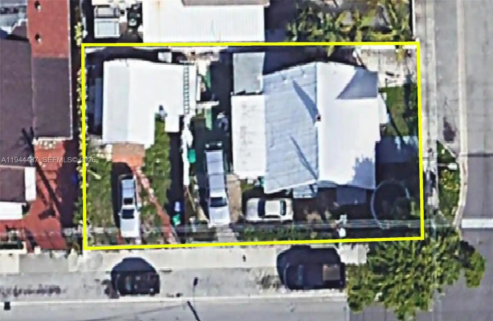 Single family home for sale at 844 SW 11th Avenue, Miami, FL 33130 | MLS# A11944487