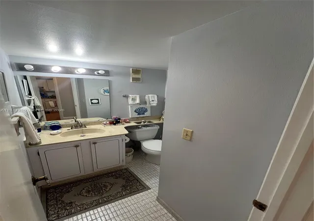 2nd image of 8900 Washington Blvd, Pembroke Pines, FL 33025
