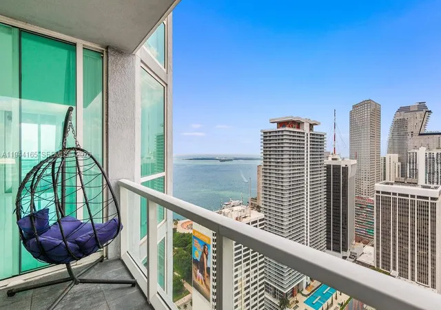 5th image of 253 Ne 2Nd St #4608, Miami, FL 33132 | MLS# A11944165