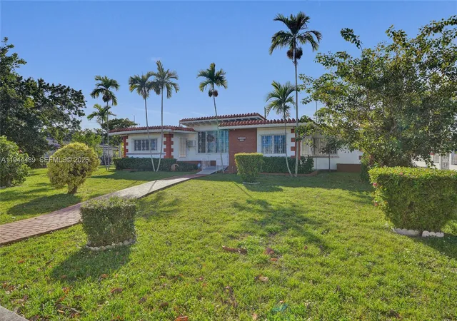 1st image of 500 Sw 39th Ct, Coral Gables, FL 33134 | MLS# A11944489