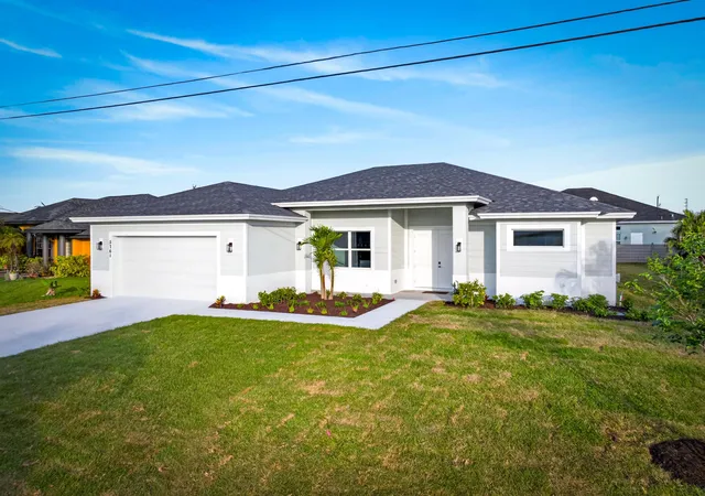Photo 2 of Single family home for sale at 5761 Nw Cone St, Port Saint Lucie, FL 34986 | MLS# R11154447 | Listing updated on 2026-09-23