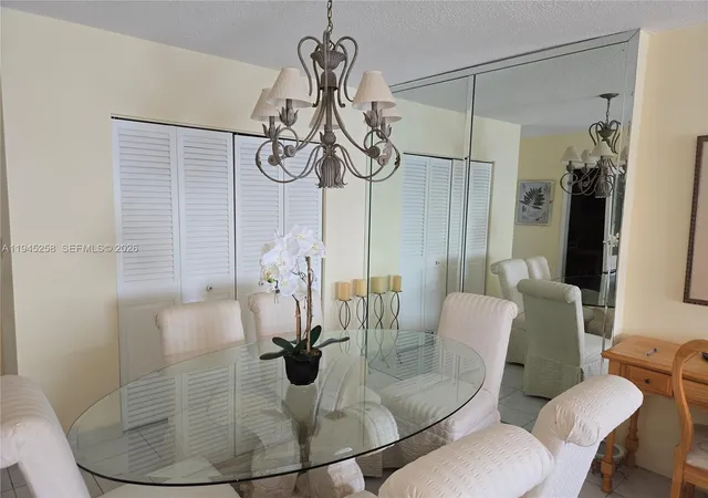 3rd image of 400 Kings Point Dr #1202, Sunny Isles Beach, FL 33160 | MLS# A11945258