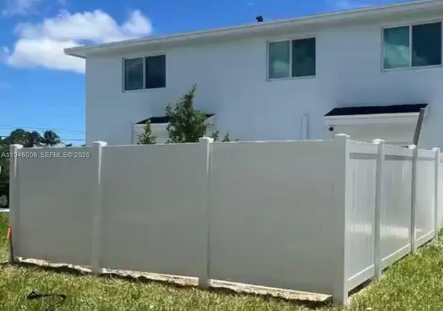 2nd image of 1025 Nw 5th St, Homestead, FL 33034 | MLS# A11946006