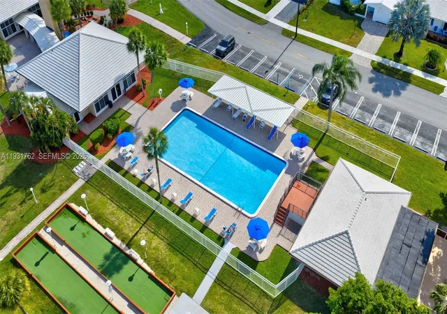 Homes for sale in Pompano Beach, FL | 2650 W Golf Blvd #259, Pompano Beach, FL 33064 | MLS# A11931762