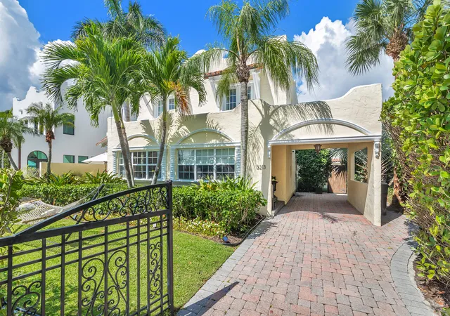 Photo 1 of Single family home for sale at 3213 Vincent Rd, West Palm Beach, FL 33405 | MLS# R11154604 | Listing updated on 2026-09-23
