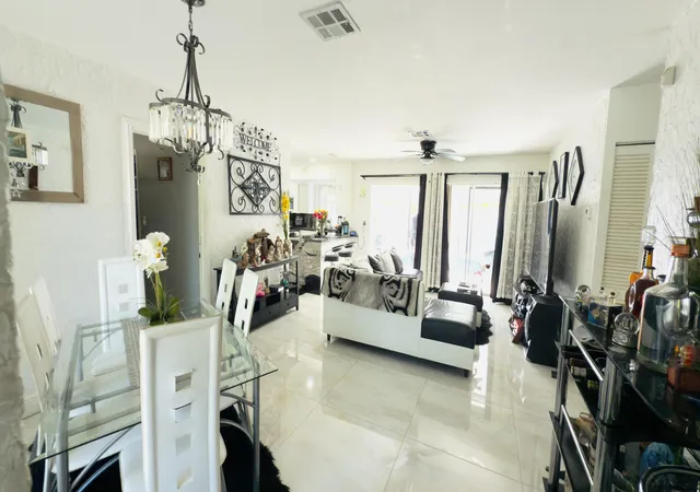 Photo 2 of Single family home for sale at 230 Ne 25th Street, Pompano Beach, FL 33064 | MLS# R11154711 | Listing updated on 2026-09-23
