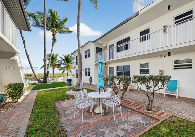 Homes for sale in Lauderdale By The Sea, FL | 4520 El Mar Dr #12, Lauderdale By The Sea, FL 33308 | MLS# A11943433