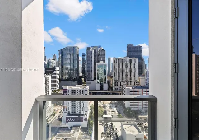 Homes for sale in Miami, FL | 239 Sw 9Th St #2304, Miami, FL 33130 | MLS# A11946527