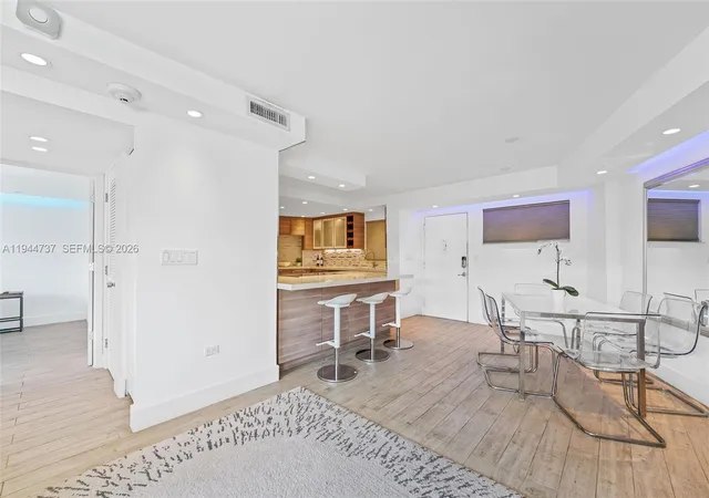 4th image of 1881 Washington Ave #5H, Miami Beach, FL 33139 | MLS# A11944737