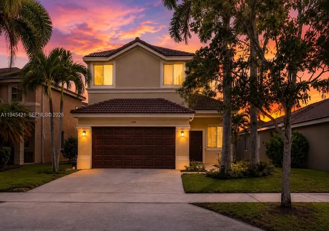 Homes for sale in Weston, FL | 1199 Golden Cane Dr, Weston, FL 33327 | MLS# A11945421