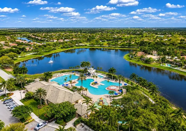Homes for sale in Weston, FL | 1199 Golden Cane Dr, Weston, FL 33327 | MLS# A11945421