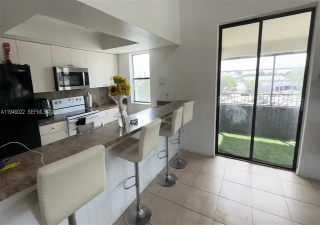 1st image of 16220 Nw 2Nd Ave #513, Miami, FL 33169 | MLS# A11946022