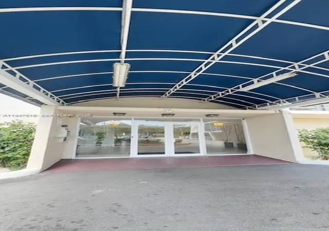1st image of 2821 N Miami Beach Blvd #4M, North Miami Beach, FL 33160 | MLS# A11947518