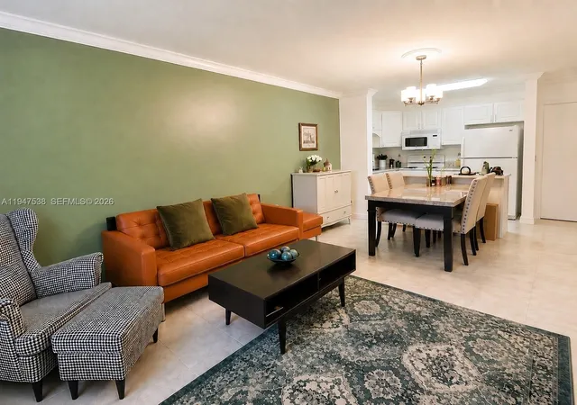 4th image of 1520 Mckinley St #216E, Hollywood, FL 33020 | MLS# A11947538