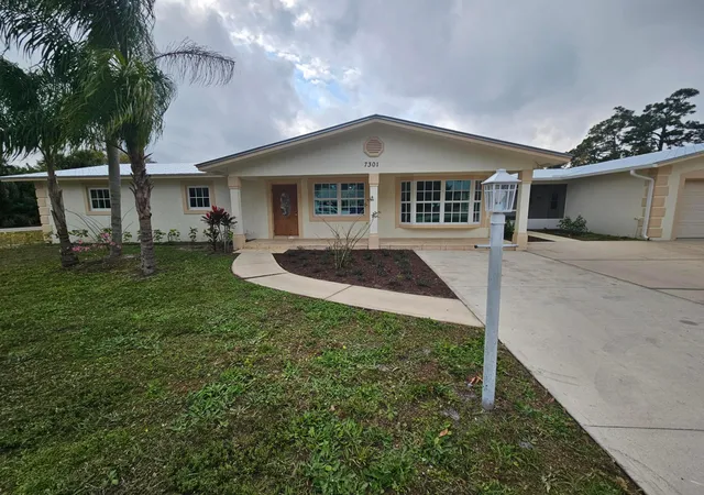 Photo 1 of Single family home for sale at 7301 Cabana Ln, Fort Pierce, FL 34951 | MLS# R11155501 | Listing updated on 2026-10-06