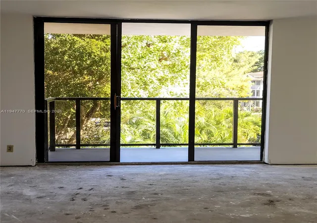 3rd image of 18151 Ne 31St Ct #301, North Miami Beach, FL 33160 | MLS# A11947770