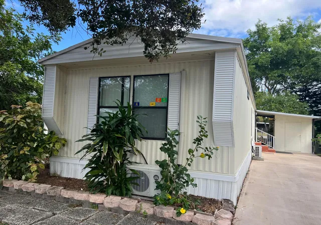 Photo 2 of Manufactured home for sale at 6730 Nw 44th Way #Lot T-18, Coconut Creek, FL 33073 | MLS# R11156264 | Listing updated on 2026-09-23