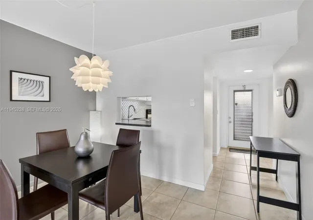 Homes for sale in Margate, FL | 7897 Golf Cir Dr #307, Margate, FL 33063 | MLS# A11945238