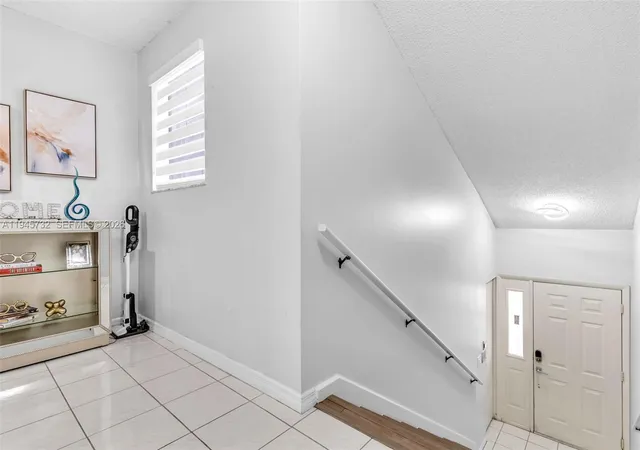 3rd image of 2520 Se 20Th Pl #204B, Homestead, FL 33035 | MLS# A11945732