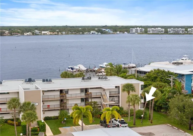 Photo 3 of Condo for sale at 1950 Sw Palm City Rd #8-107, Stuart, FL 34994 | MLS# R11156399 | Listing updated on 2026-09-23