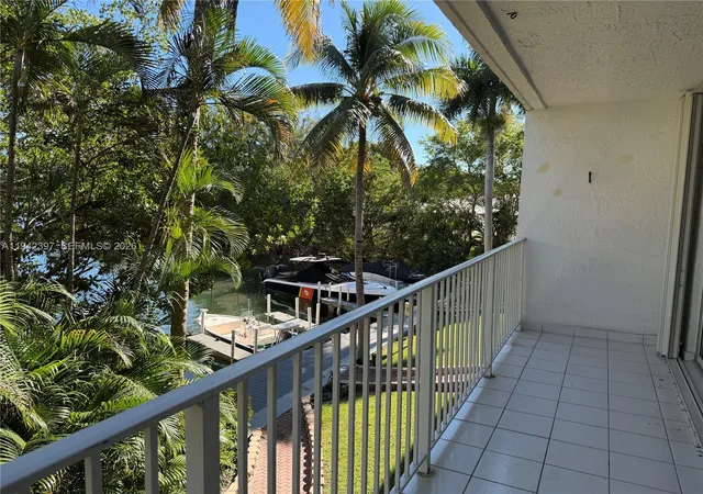 3rd image of 16531 Ne 35Th Ave #201, North Miami Beach, FL 33160 | MLS# A11942397