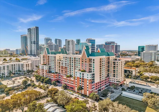 Homes for sale in Fort Lauderdale, FL | 110 N Federal Hwy #505, Fort Lauderdale, FL 33301 | MLS# F10545618