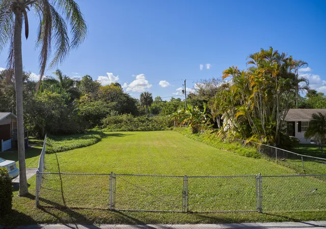 Photo 2 of Land for sale at 1328 Nw Charlie Green Dr, Stuart, FL 34994 | MLS# R11156545 | Listing updated on 2026-10-10