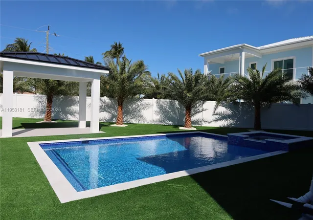 4th image of 258 Caribbean Dr, Key Largo, FL 33037 | MLS# A11950181
