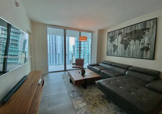 2nd image of 1100 S Miami Ave #2811, Miami, FL 33130 | MLS# A11950316
