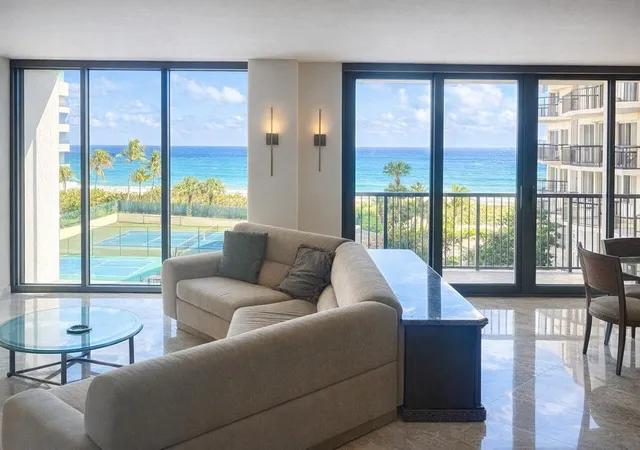 Homes for sale in Lauderdale By The Sea, FL | 1800 S Ocean Blvd #410, Lauderdale By The Sea, FL 33062 | MLS# F10546647