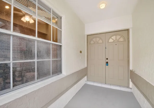 5th image of 6121 Bay Isles Dr, Boynton Beach, FL 33437 | MLS# R11156724