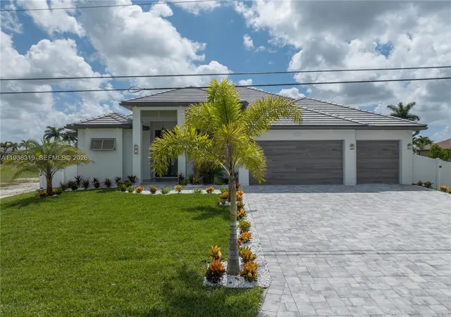 5th image of 109 Nw 35Th Pl, Matlacha, FL 33993 | MLS# A11938319
