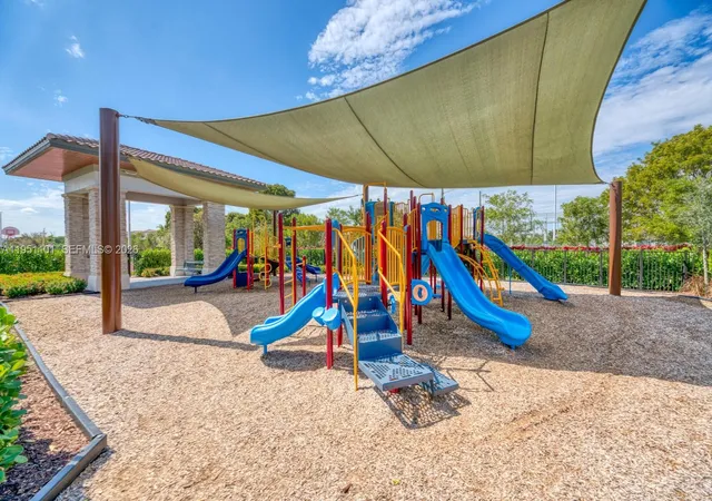 2nd image of 7831 Nw 104Th Ave, Doral, FL 33178