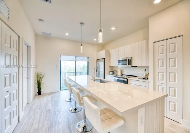 3rd image of 7831 Nw 104Th Ave #23, Doral, FL 33178 | MLS# A11951101