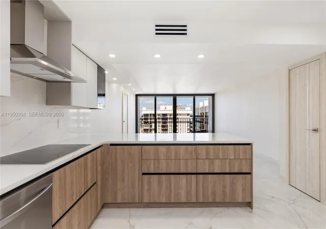 2nd image of 2401 S Ocean Dr, Hollywood, FL 33019