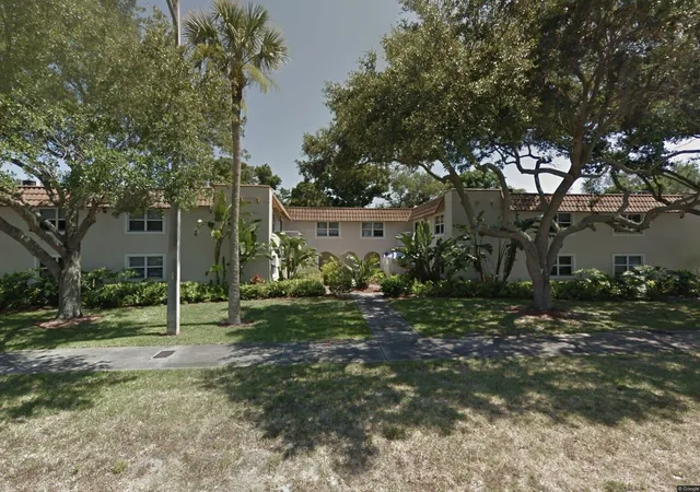 Condo for sale at 715 20th Street #104, Vero Beach, FL 32960 | MLS# R11154235