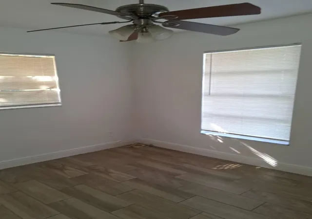 2nd image of 1958 Knight St, Fort Myers, FL 33916 | MLS# F10541709