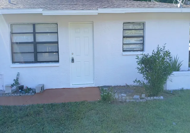 4th image of 1958 Knight St, Fort Myers, FL 33916 | MLS# F10541709