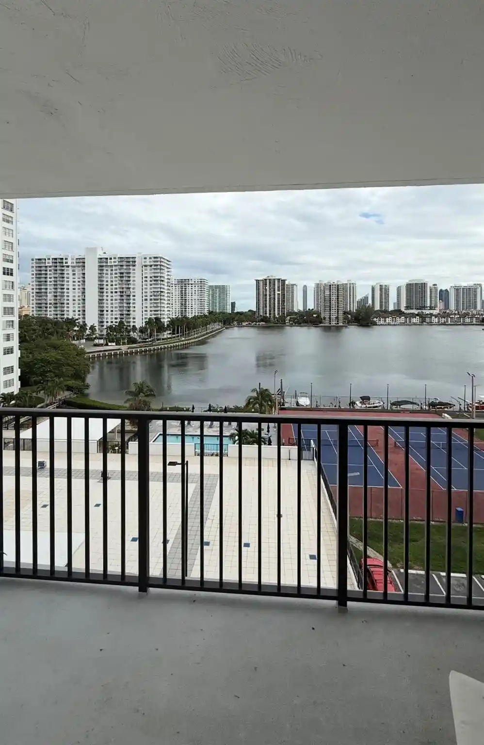 Photo 1 of Condo for sale at 2750 Ne 183rd Street #709, Aventura, FL 33160 | MLS# F10548196 | Listing updated on 2026-10-24
